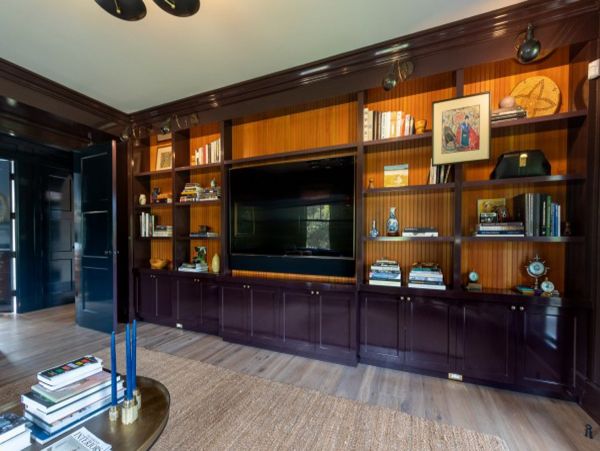 Nantucket Home 1043549