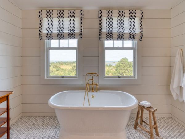 Nantucket Home 1043549