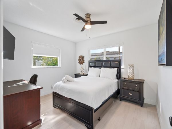 Lighthouse Point Vacation Home Three Bedroom