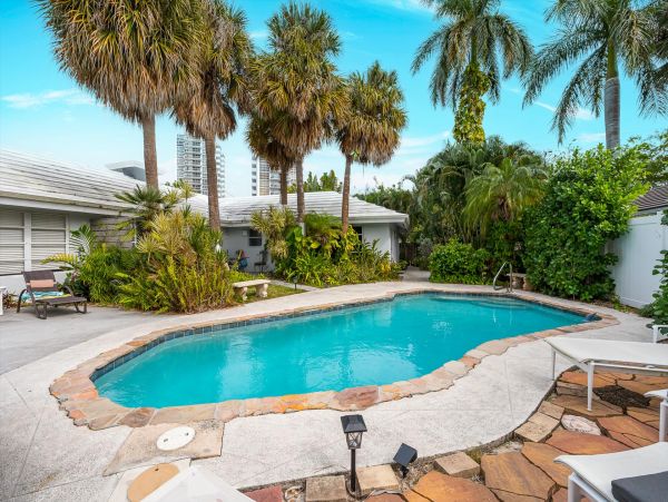 Fort Lauderdale Vacation Rental with Pool and Close to Beach