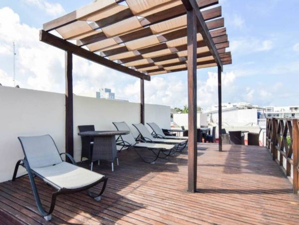 Charming 2 Bedroom Condo with Ocean Views