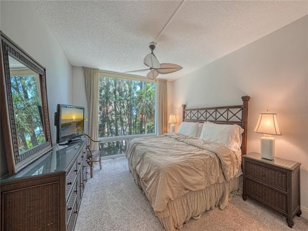 Longboat Key Vacation Condo Two Bedroom On Beach