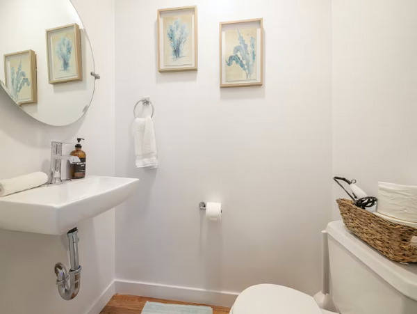 Newly Remodeled 5 Bedroom Residence