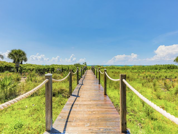 Sanibel Vacation Condo Two Bedroom Walk to Beach