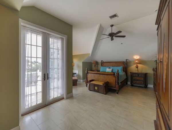 Captiva Island Vacation Home 2 Bedroom & Pool