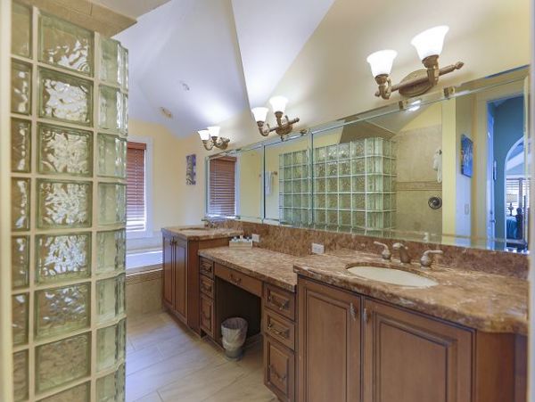 Captiva Island Vacation Home 2 Bedroom & Pool