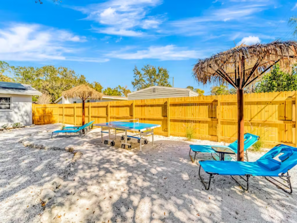 Bradenton Home 15 Min to Beach | Private Yard & Game Room
