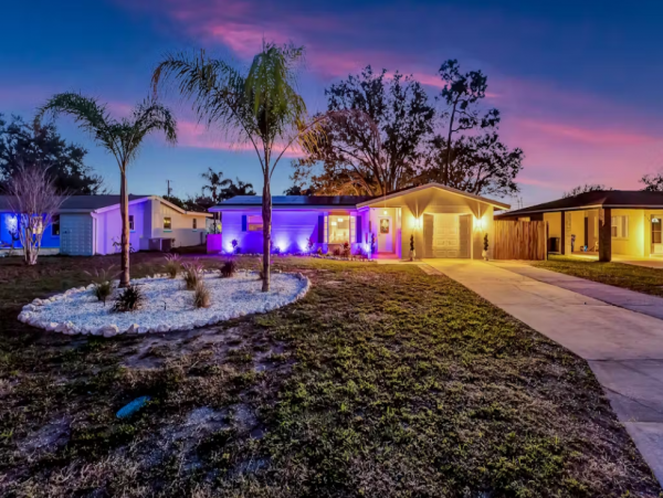 Bradenton Home 15 Min to Beach | Private Yard & Game Room