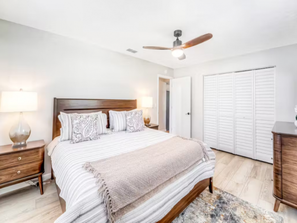 Bradenton Home 15 Min to Beach | Private Yard & Game Room