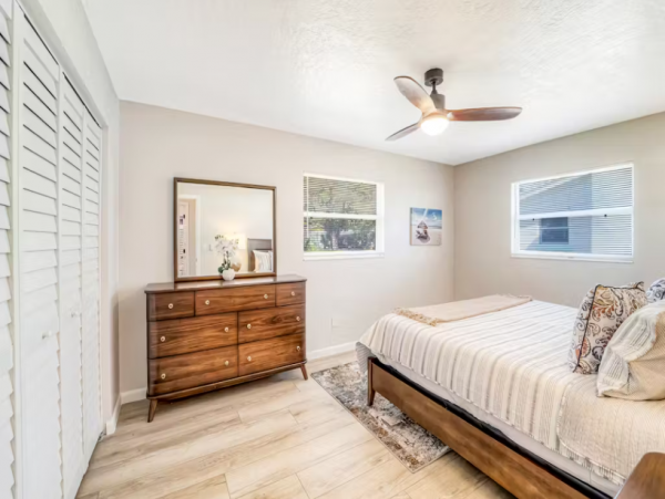 Bradenton Home 15 Min to Beach | Private Yard & Game Room