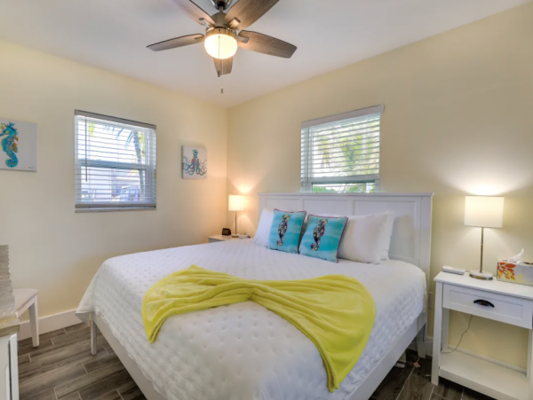 Siesta Key Vacation Rental with Walking Distance to Beach and Shared Pool