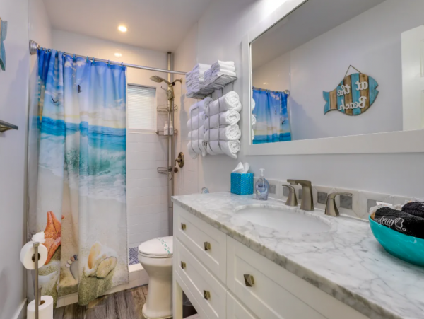 Siesta Key Vacation Rental with Walking Distance to Beach and Shared Pool
