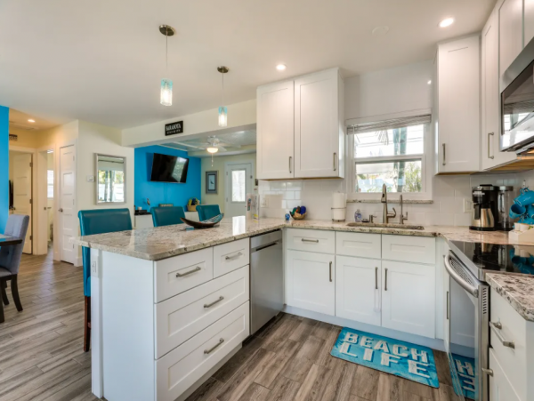 Siesta Key Vacation Rental with Walking Distance to Beach and Shared Pool