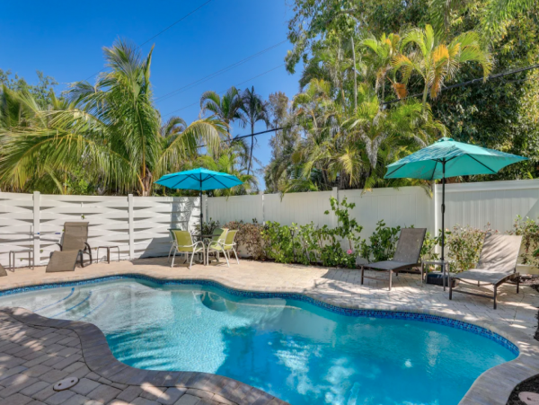 Siesta Key Vacation Rental with Walking Distance to Beach and Shared Pool
