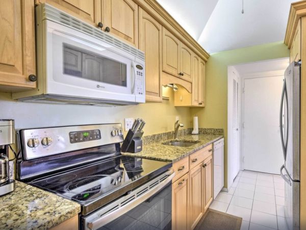 Siesta Key Vacation Condo Three Bedroom Walk to Beach