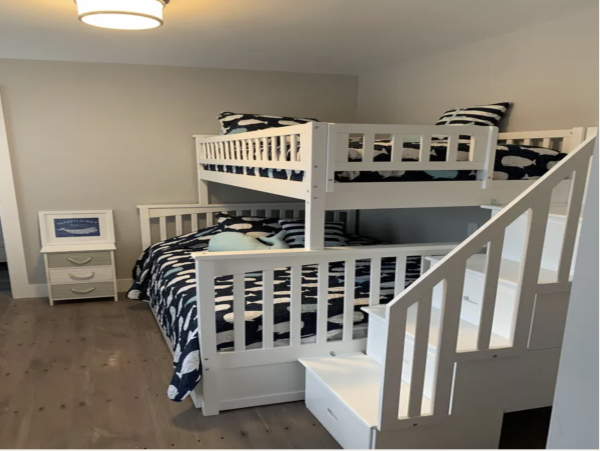 One mile to the Beach Pool Vacation Home in Nantucket