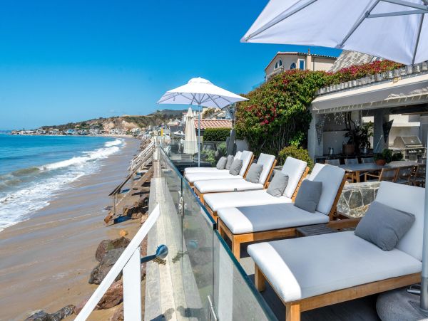 Luxury 5 Bedroom Home in Malibu Full Ocean Views