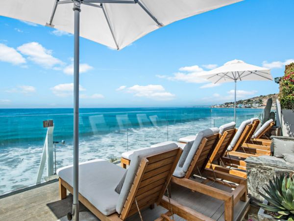 Luxury 5 Bedroom Home in Malibu Full Ocean Views
