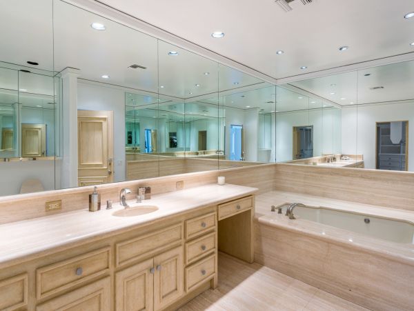 Luxury 5 Bedroom Home in Malibu Full Ocean Views