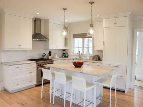 Beautiful Nantucket Vacation Home Five Bedroom