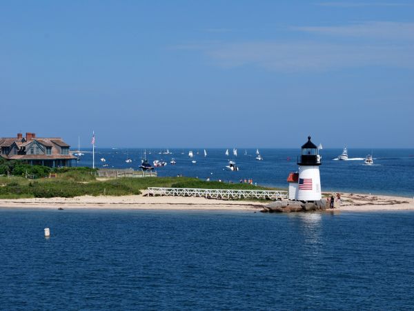 Beautiful Nantucket Vacation Home Five Bedroom