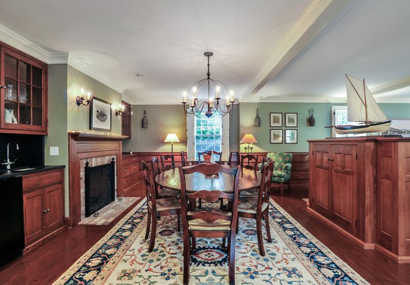 Nantucket Vacation Home Five Bedroom Walk to Beach