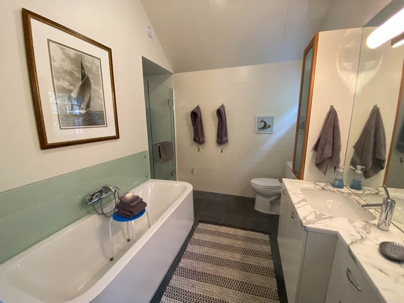 Nantucket Four Bedroom Vacation Rental Near the Beach
