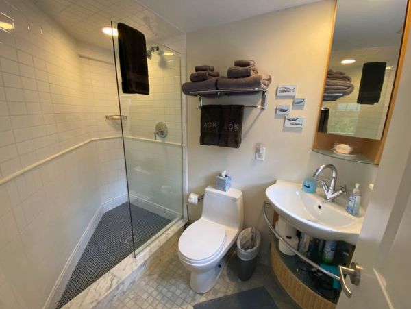 Nantucket Four Bedroom Vacation Rental Near the Beach
