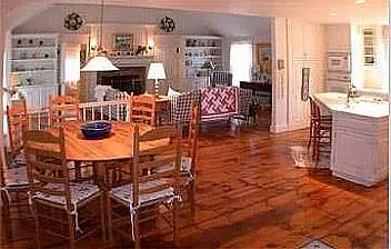 Nantucket Home 1044446