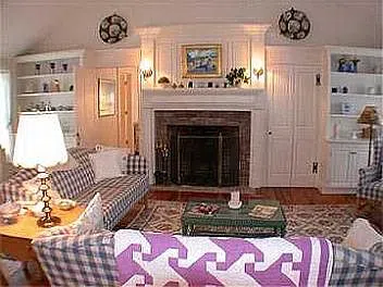 Nantucket Home 1044446