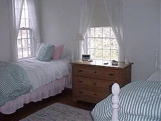 Nantucket Home 1044446