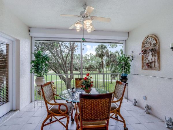 Naples Vacation Condo Two Bedroom