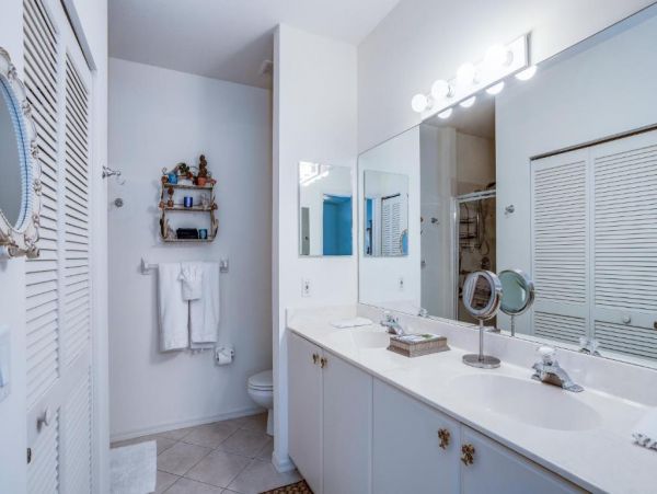 Naples Vacation Condo Two Bedroom