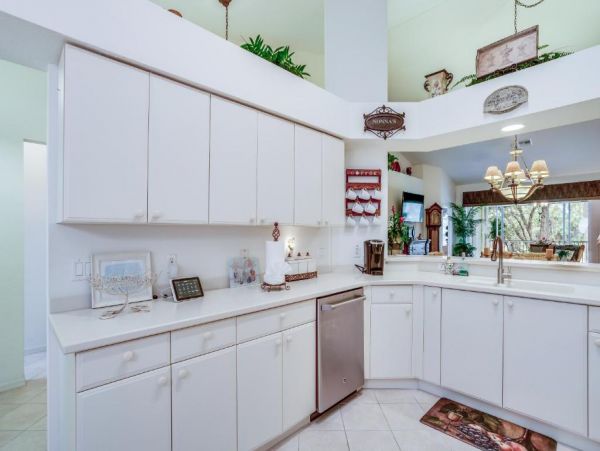 Naples Vacation Condo Two Bedroom