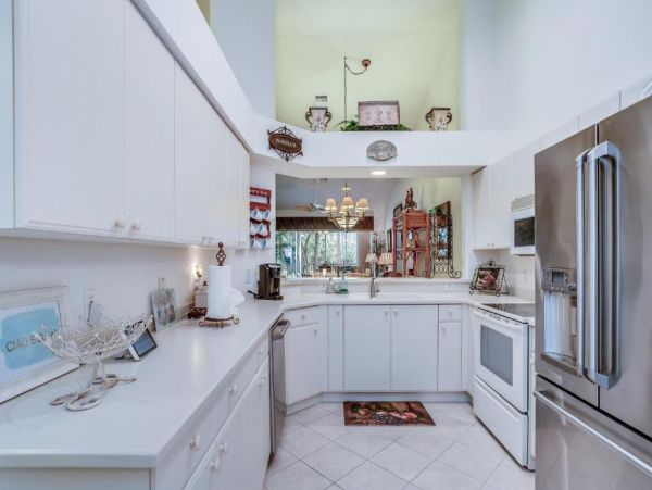 Naples Vacation Condo Two Bedroom