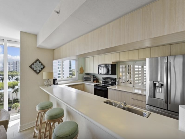 3 Bedroom Naples Vacation Condo with Gulf Views & Close to Beach