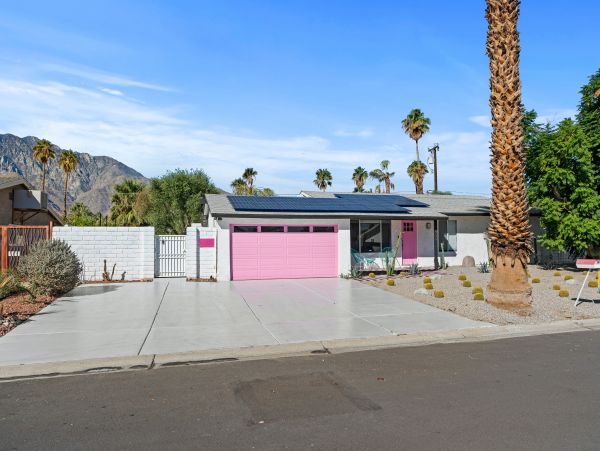 Palm Springs Home 1045114