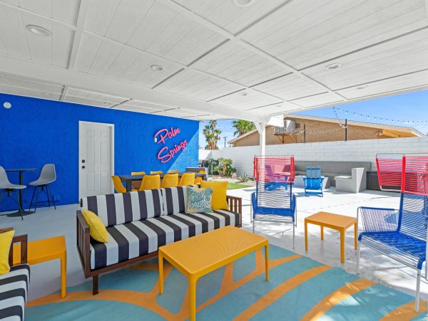 Palm Springs Home 1045114