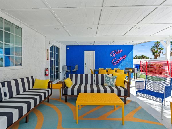 Palm Springs Home 1045114
