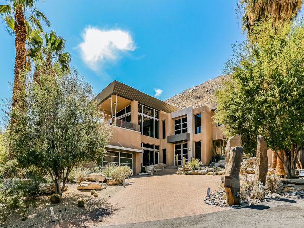 Palm Springs Home 1045116