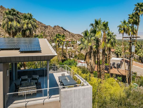 Palm Springs Home 1045116
