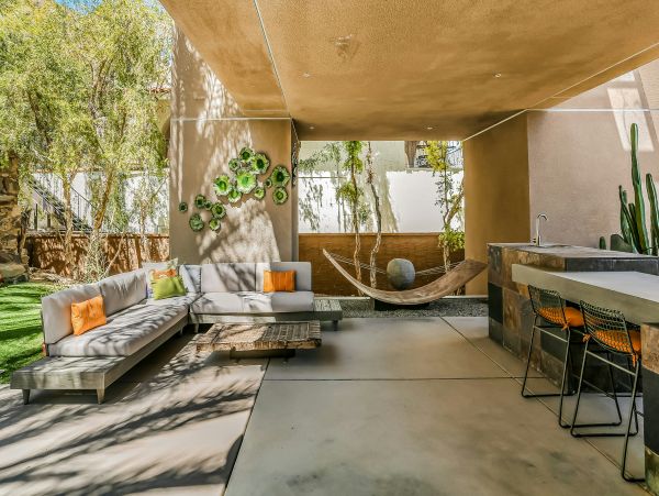 Palm Springs Home 1045116