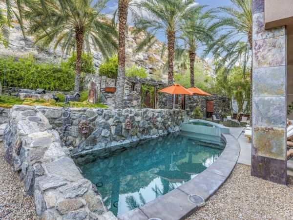 Palm Springs Home 1045116