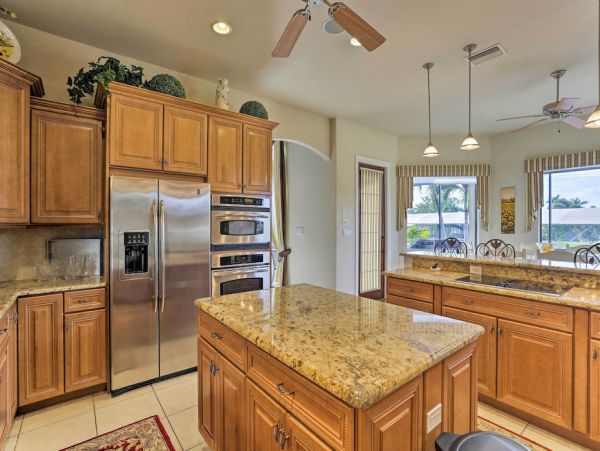 Cape Coral Vacation Home Four Bedroom