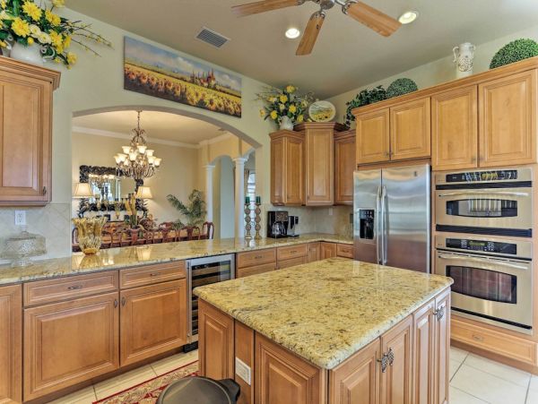 Cape Coral Vacation Home Four Bedroom