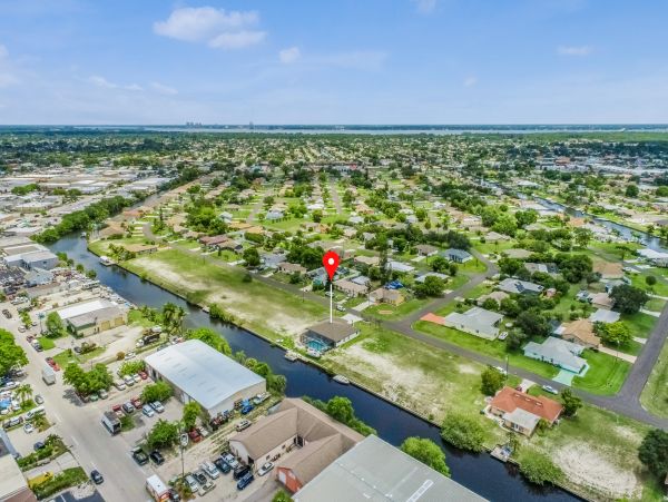 Cape Coral Lovely 3 Bedroom Vacation Home