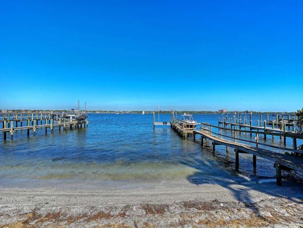 Siesta Key Vacation Rental - Sarasota Bayfront Home with Pool & Hot Tub