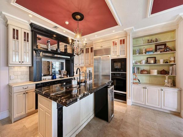 Siesta Key Vacation Rental - Sarasota Bayfront Home with Pool & Hot Tub