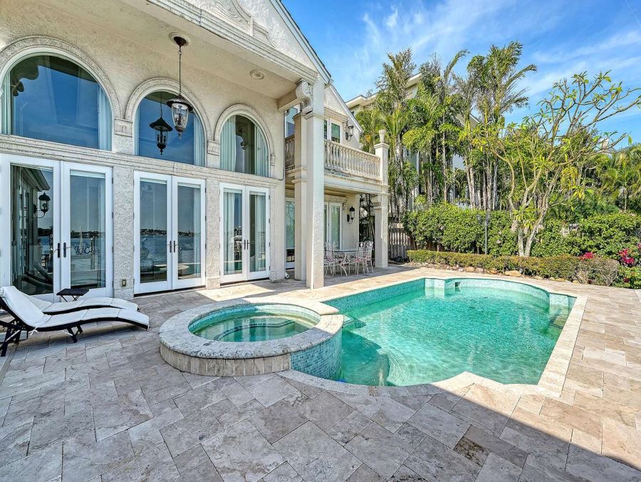 Siesta Key Vacation Rental - Sarasota Bayfront Home with Pool & Hot Tub