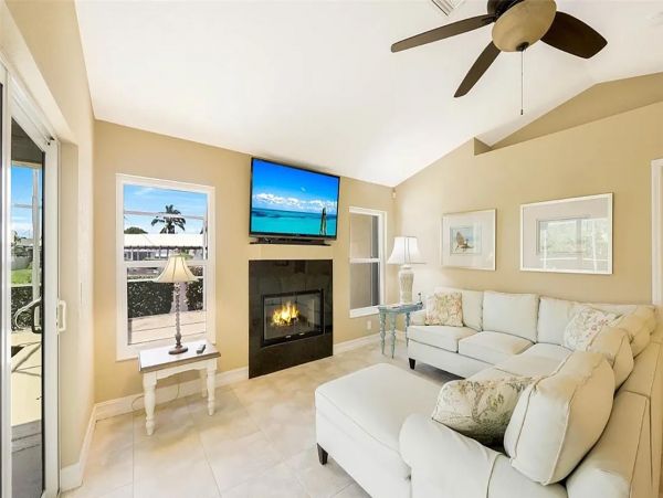 Waterfront Mansion with 5 Bedrooms & Boat Dock
